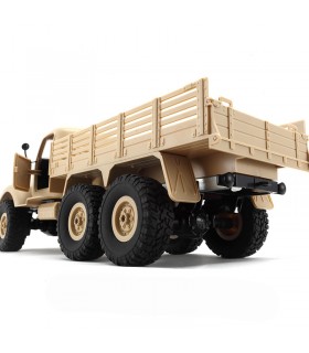 شاحنة عسكرية صفراء